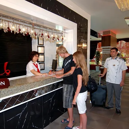酒店 Hatipoglu